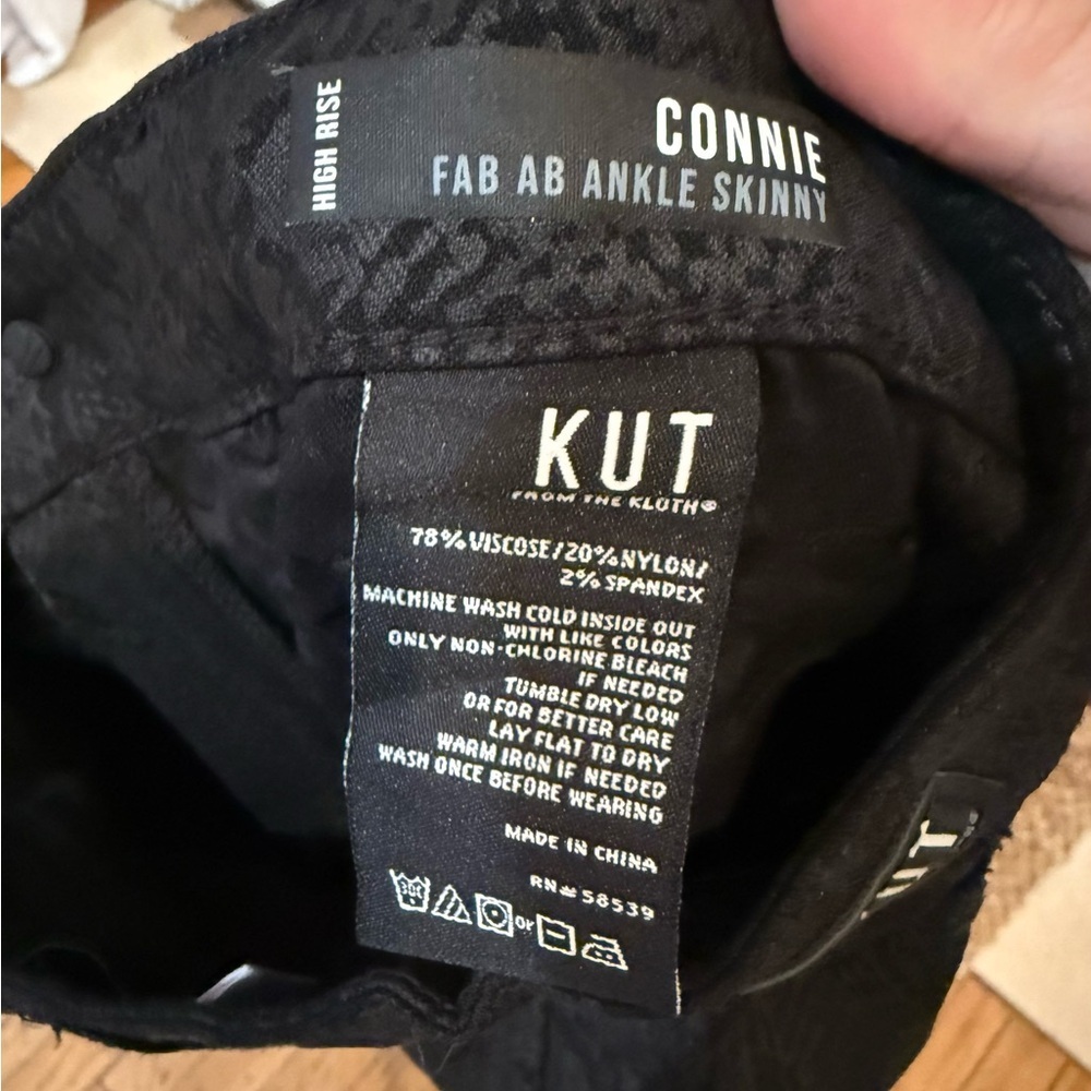 NWT Kut from the Kloth Connie High Rise Fab Ab Ankle Skinny coated Jeans sz: 6 - Picture 4 of 5